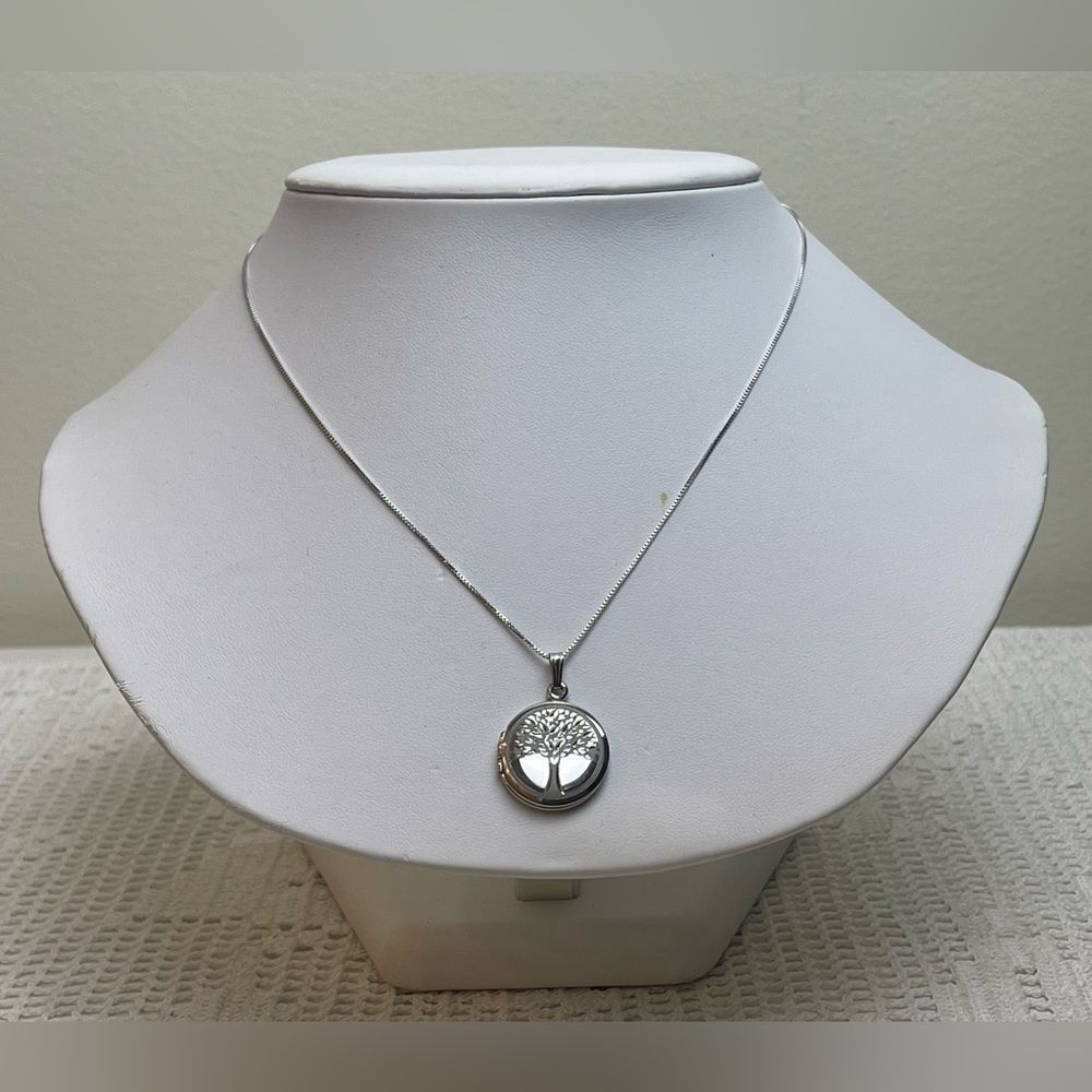 925 Sterling silver | Tree of life round circle locket | Silver locket and chain